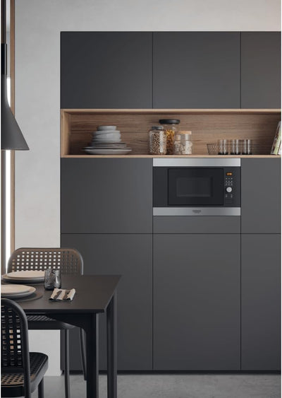 Micro ondes encastrable grill Hotpoint MF20GIXHA