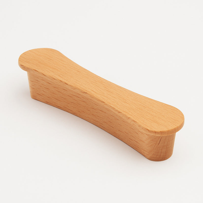 Poignée de meuble cuisine 130mm en bois clair, finition naturelle chaleureuse