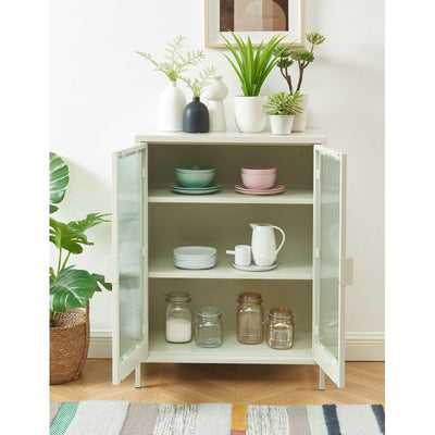 Buffet PANTONE en verre cannelé et métal beige sable foncé 2 portes 75cm