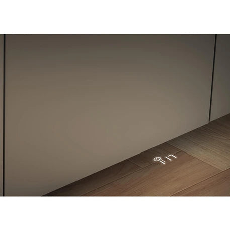 Lave-vaisselle tout intégrable WHIRLPOOL WH8IB15AM6THC0 : 15 couverts, 38 dB ultra-silencieux, 6ème Sens et MaxiSpace