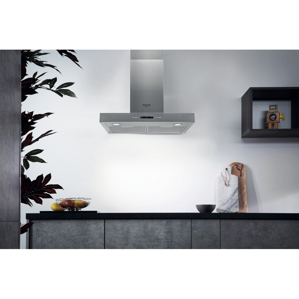 Hotte décorative murale HOTPOINT HHBS67FLLX : 60 cm inox, 432 m³/h, booster temporisé et 3 vitesses + silence