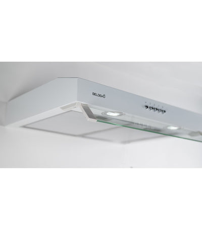 Hotte casquette BELDEKO RIVAGE 60 WH : Visière blanche 60 cm extra-plate 93 mm, 210 m³/h, 3 vitesses et éclairage LED