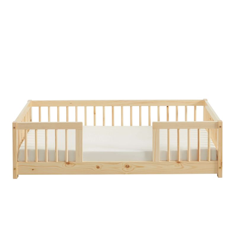 Lit enfant 70x140 pin massif avec barrières de sécurité EDEN, sommier inclus