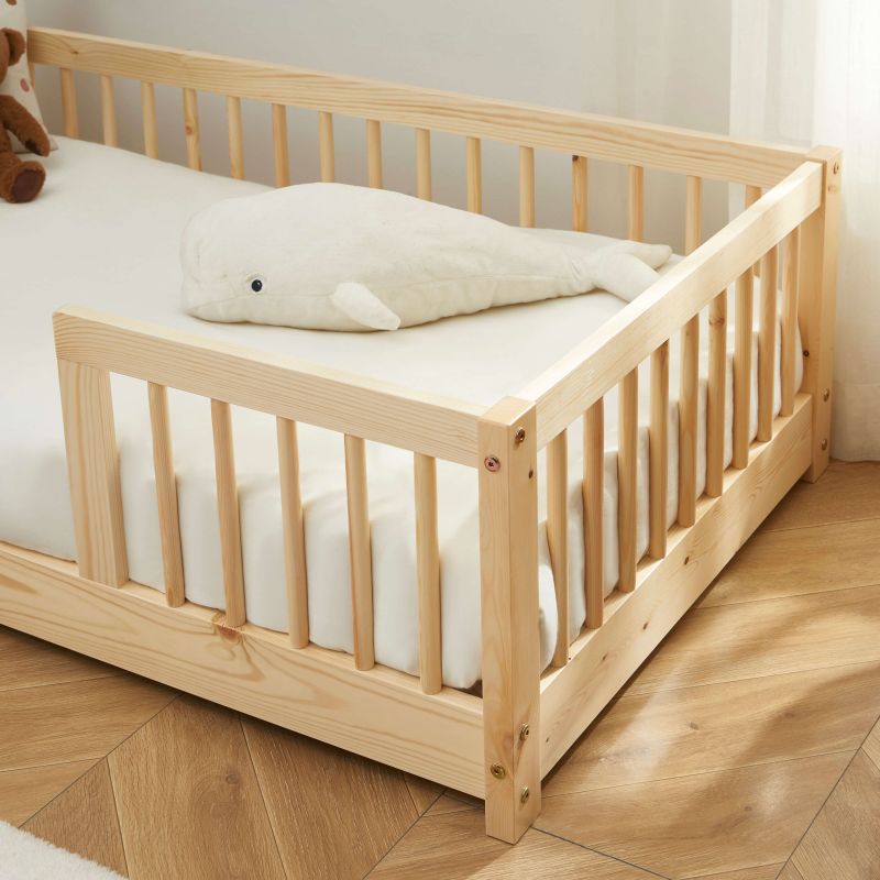 Lit enfant avec barrières EDEN 70x140 pin massif sommier inclus
