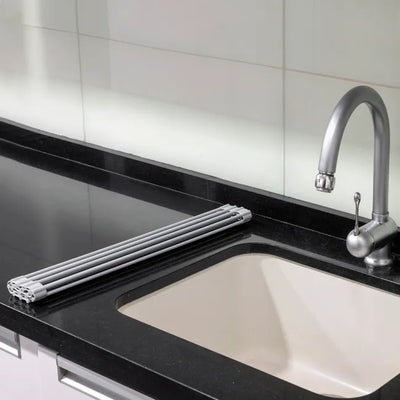 Égouttoir flexible et enroulable : Acier inoxydable et silicone gris, 330 × 520 mm