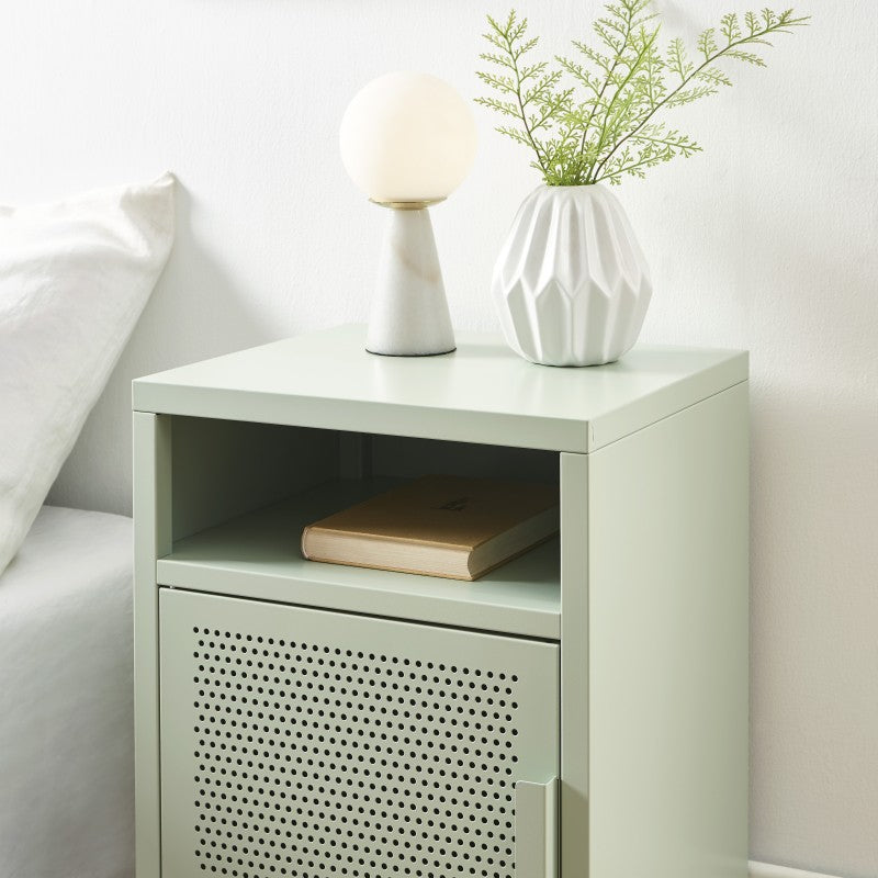 Table de chevet PANTONE métal vert amande